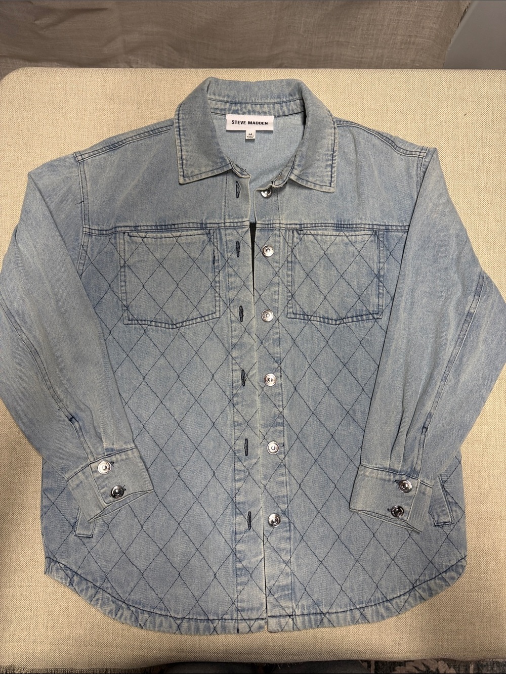 Steve Madden Light Blue Quilted Denim Shacket. 0170